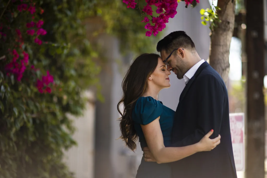 romantic-couple-city-celebrating-engagement-together